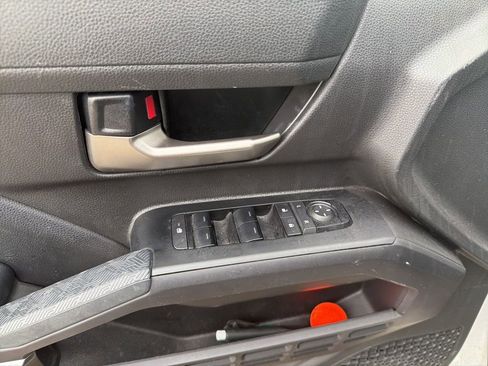 Used 2025 Toyota Tacoma TRD Off-Road w/ TRD Off Road Upgrade Package image 11