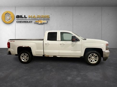 Used 2016 Chevrolet Silverado 1500 LT w/ Max Trailering Package image 10