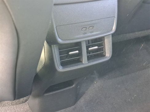 New 2026 Chevrolet Equinox LT w/ Convenience Package II image 21