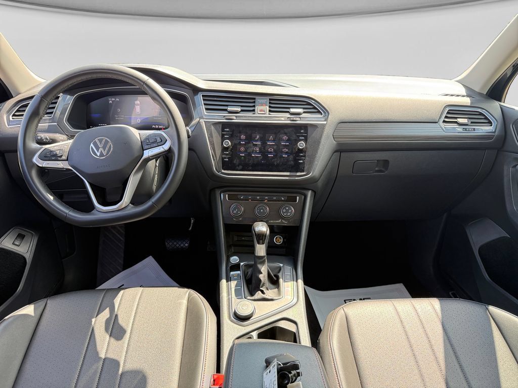 Used 2024 Volkswagen Tiguan Wolfsburg Edition AWD/4WD image 24