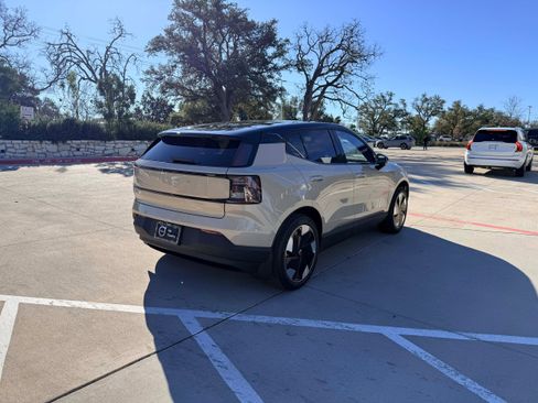 New 2026 Volvo EX30 Ultra image 6