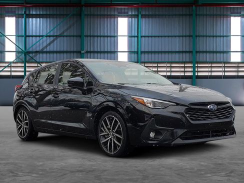 Used 2025 Subaru Impreza 2.0i Sport image 6