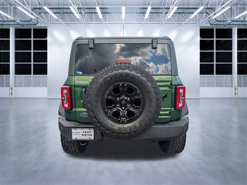 Used 2022 Ford Bronco Wildtrak image 5