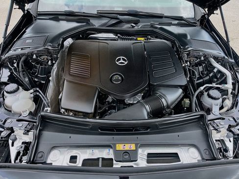Used 2022 Mercedes-Benz C 300 Sedan image 31