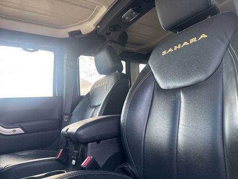 Used 2015 Jeep Wrangler Unlimited Sahara w/ Max Tow Package image 41