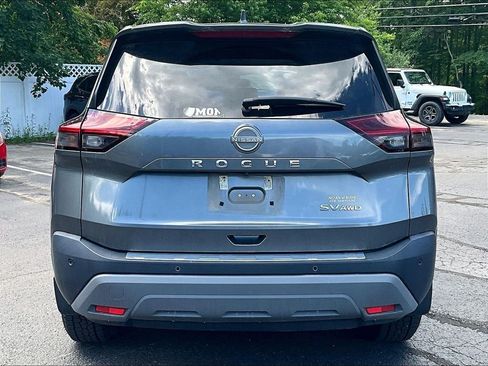Used 2023 Nissan Rogue SV AWD/4WD image 5