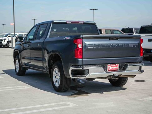 Used 2021 Chevrolet Silverado 1500 LT AWD/4WD image 6