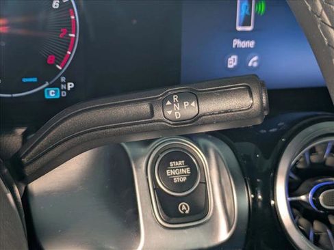 Certified 2025 Mercedes-Benz GLB 250 image 12