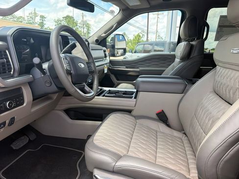New 2026 Ford F450 Platinum w/ Platinum Plus Package AWD/4WD image 19