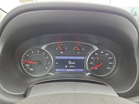 Used 2022 GMC Terrain SLT image 23