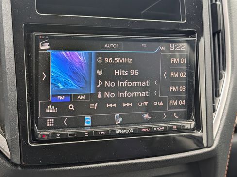 Used 2020 Subaru Crosstrek 2.0i Premium image 8