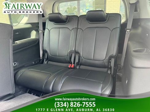 Used 2022 Jeep Grand Cherokee L Limited RWD image 14