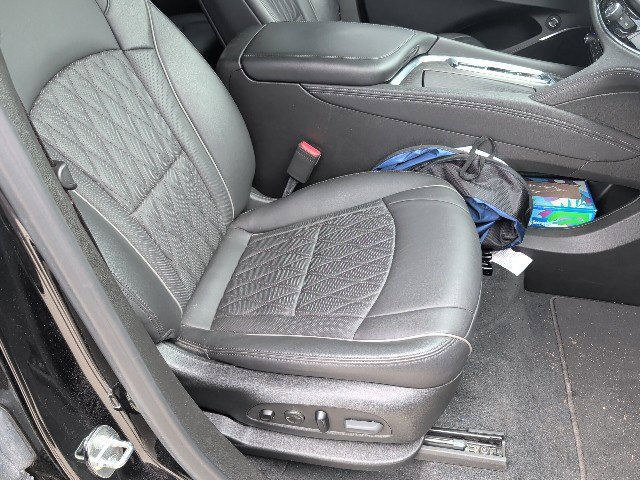 Used 2024 Buick Enclave Avenir w/ Avenir Technology Package AWD/4WD image 10