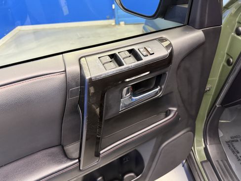 Used 2020 Toyota 4Runner TRD Pro AWD/4WD image 10