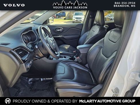 Used 2023 Jeep Cherokee Altitude Lux image 13