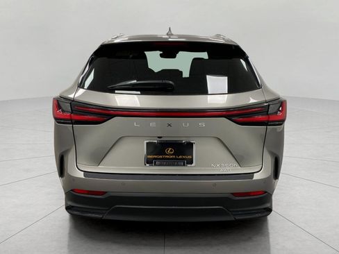 Certified 2022 Lexus NX 350h AWD image 4