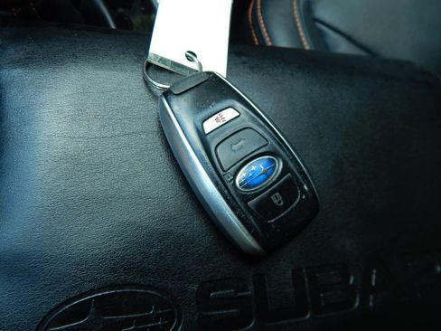 Used 2018 Subaru Crosstrek 2.0i Limited image 20