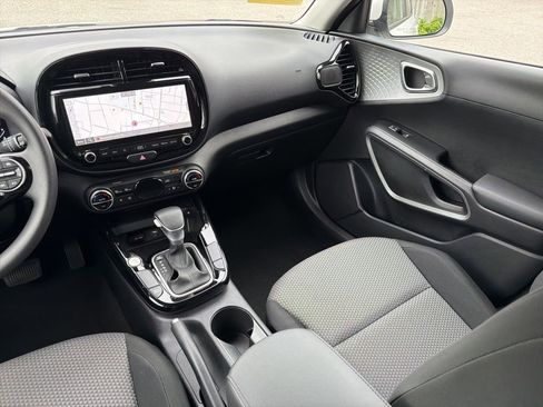 Certified 2023 Kia Soul S FWD image 23
