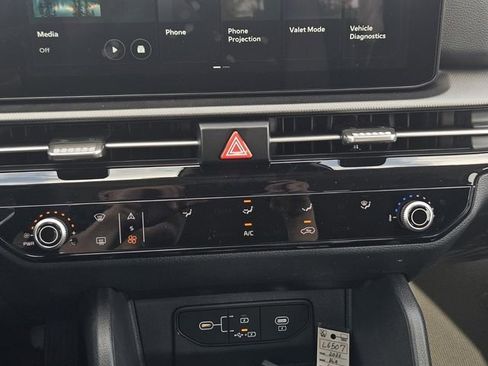 New 2026 Kia Sportage LX w/ LX Convenience Package image 19