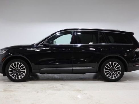 Used 2023 Lincoln Aviator Reserve w/ Equipment Group 201A AWD/4WD image 4