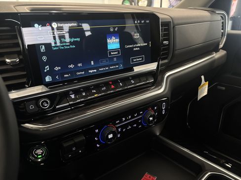 New 2026 Chevrolet Silverado 2500 LTZ w/ LTZ Convenience Package image 29