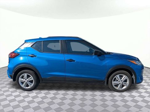 Used 2024 Nissan Kicks S FWD image 2