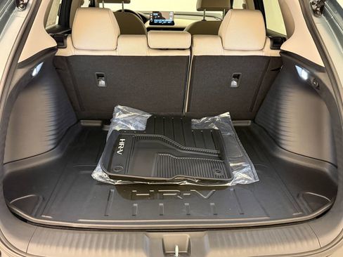 New 2026 Honda HR-V LX image 11