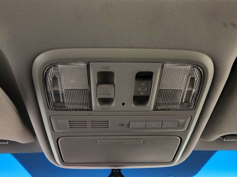 Used 2011 Honda Pilot EX-L image 25