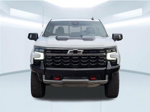 New 2026 Chevrolet Silverado 1500 ZR2 AWD/4WD image 10