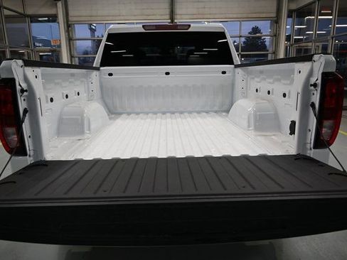 New 2026 GMC Sierra 1500 Elevation image 7