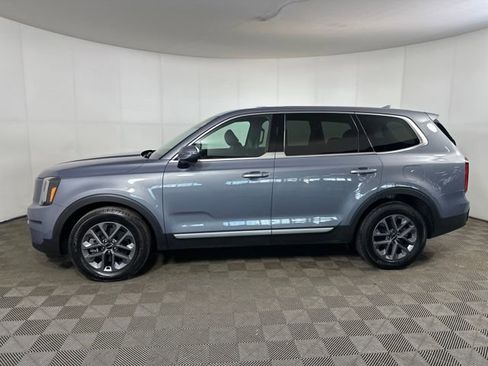Used 2023 Kia Telluride LX image 6