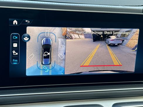 New 2025 Mercedes-Benz GLS 63 AMG 4MATIC image 30