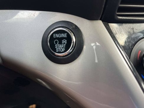 Used 2016 Ford C-MAX SEL w/ Equipment Group 302A FWD image 29
