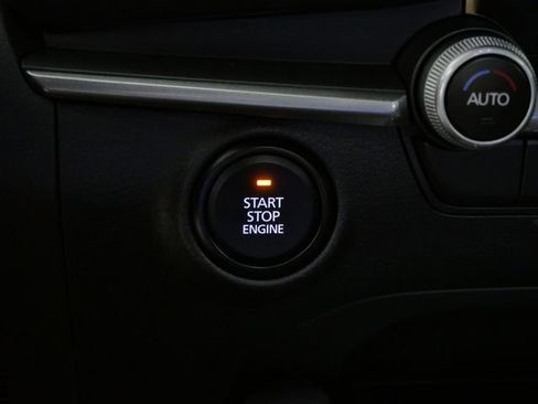 Used 2024 MAZDA MAZDA3 s FWD image 20