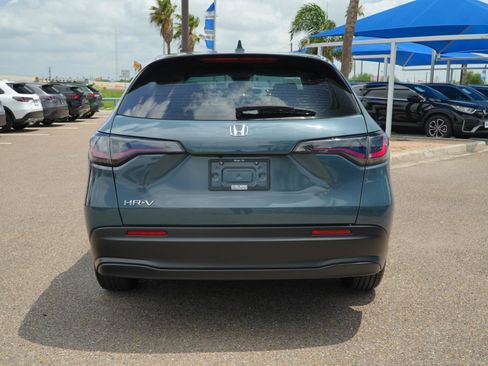 Used 2025 Honda HR-V LX image 6