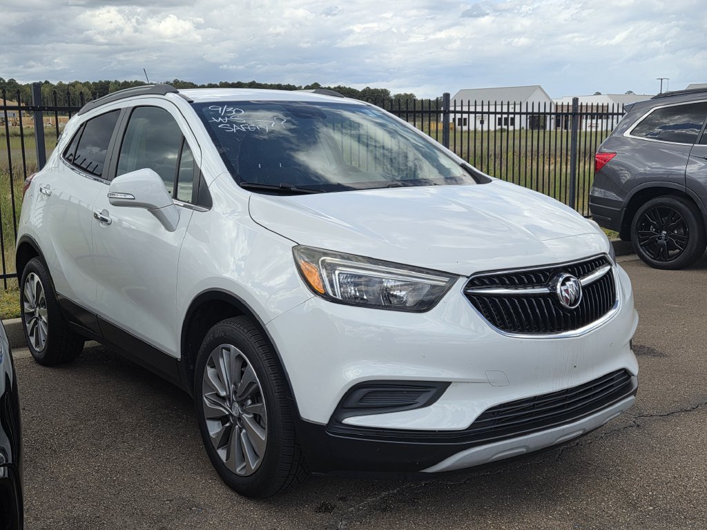 Used 2018 Buick Encore Preferred FWD image 3