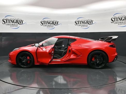 Used 2023 Chevrolet Corvette Stingray Coupe w/ 1LT RWD image 37