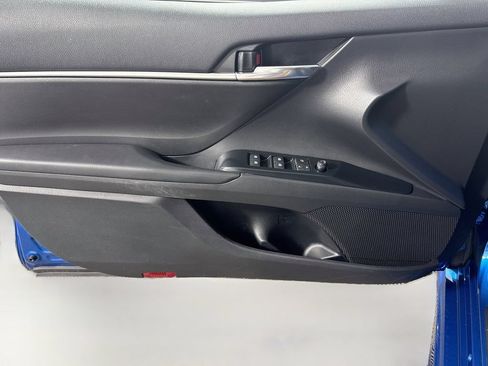 Used 2020 Toyota Camry SE w/ Audio Package FWD image 13