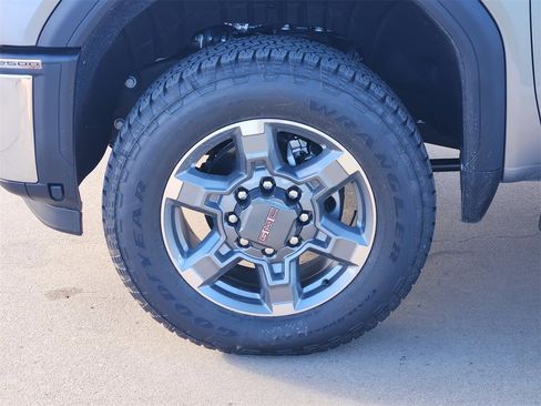 New 2026 GMC Sierra 2500 SLT w/ Texas SLT Premium Package image 7