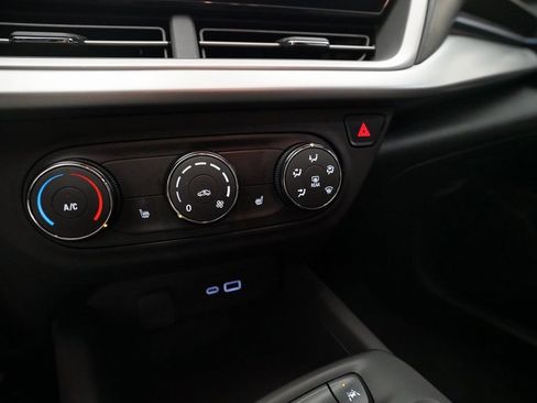 Used 2024 Chevrolet Trax LS w/ LS Convenience Package image 20