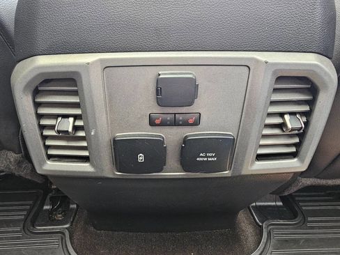 Used 2018 Ford F150 Raptor w/ Equipment Group 802A Luxury image 37