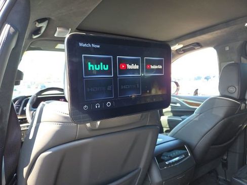 Used 2023 Cadillac Escalade ESV Premium Luxury Platinum image 19