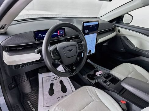 Certified 2025 Ford Mustang Mach-E Premium AWD/4WD image 15