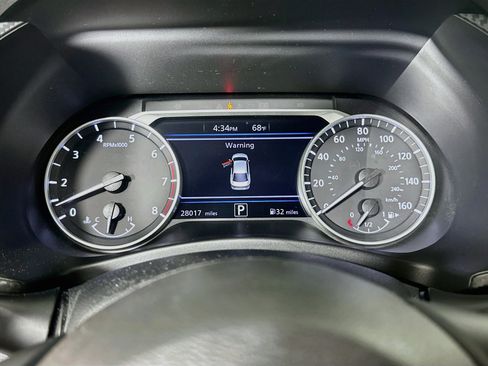 Used 2023 Nissan Sentra SV w/ SV Premium Package FWD image 19