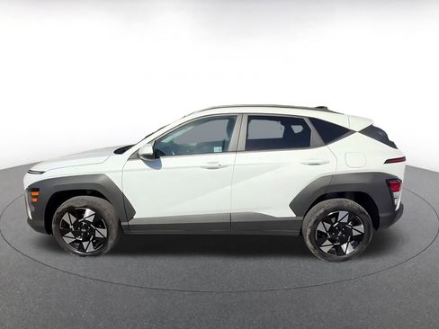 Used 2025 Hyundai Kona SEL image 9