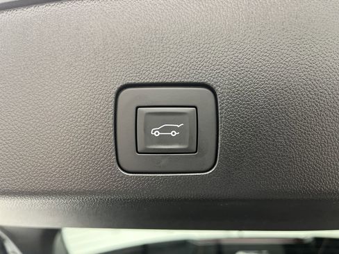 New 2026 Buick Encore GX Avenir w/ Avenir Technology Package image 32