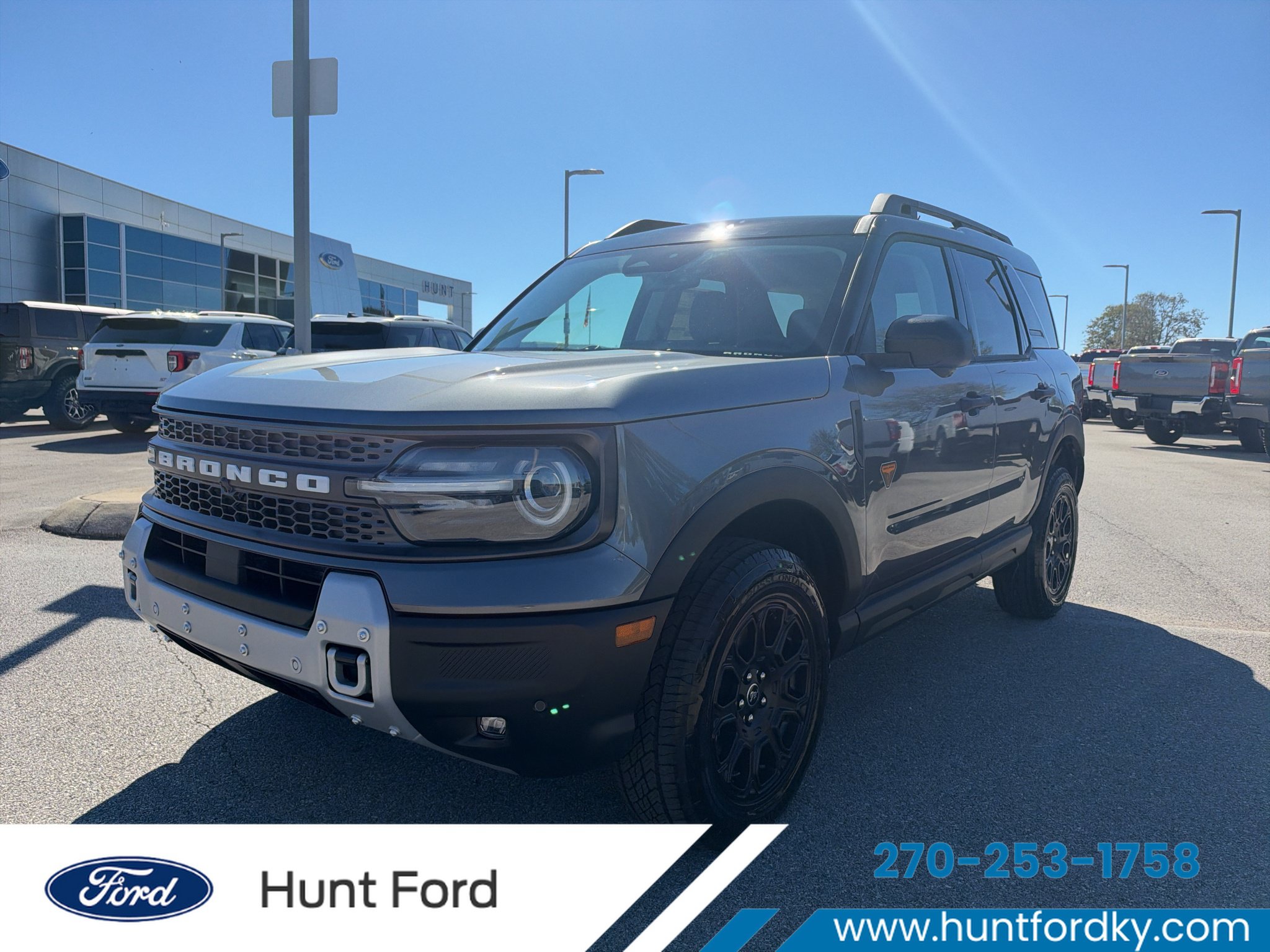 New 2026 Ford Bronco Sport Badlands w/ Badlands Tech Package AWD/4WD image 1