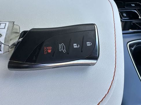 Used 2022 Lexus NX 250 FWD w/ Towing Package (2000 Lbs) image 29