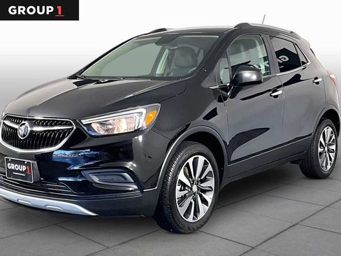 Certified 2022 Buick Encore Preferred AWD/4WD image 1