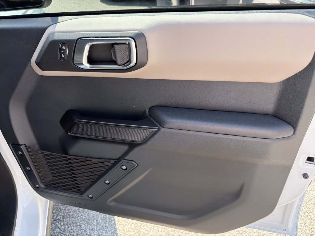 Used 2024 Ford Bronco Wildtrak AWD/4WD image 15